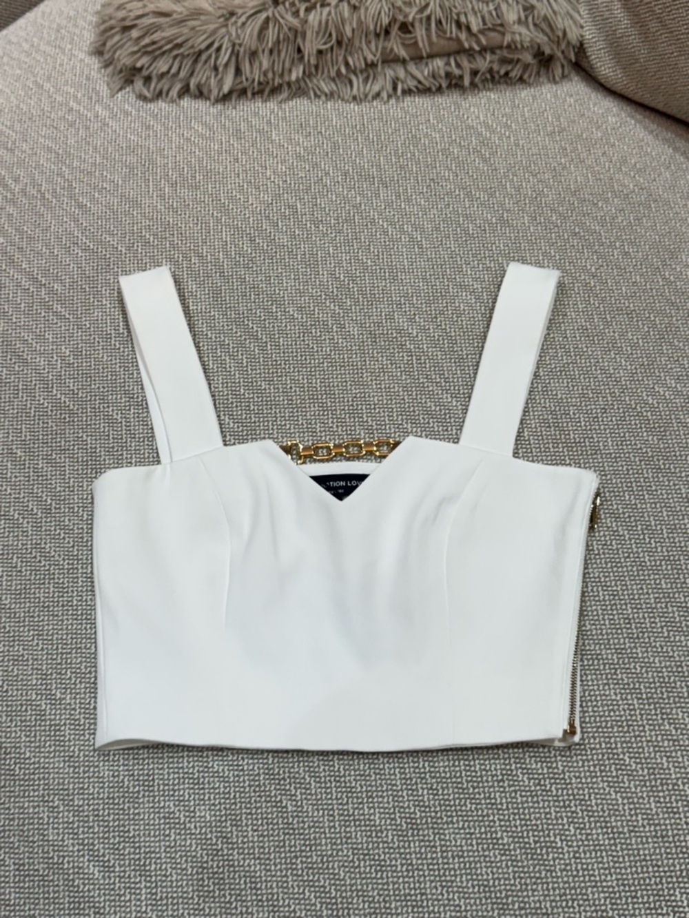 Generation Love Cropped Chain Top - Picture 2 of 4